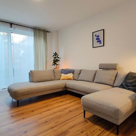 Hygge Home - Mit Garten Und Stellplatz Fuer Feriengaeste-, Monteure / Netflix / 10 Min. Zur Sinsheim Therme Und Zur Autobahn Extérieur photo