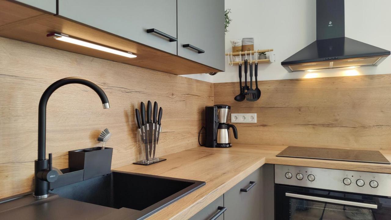 Hygge Home - Mit Garten Und Stellplatz Fuer Feriengaeste-, Monteure / Netflix / 10 Min. Zur Sinsheim Therme Und Zur Autobahn Extérieur photo