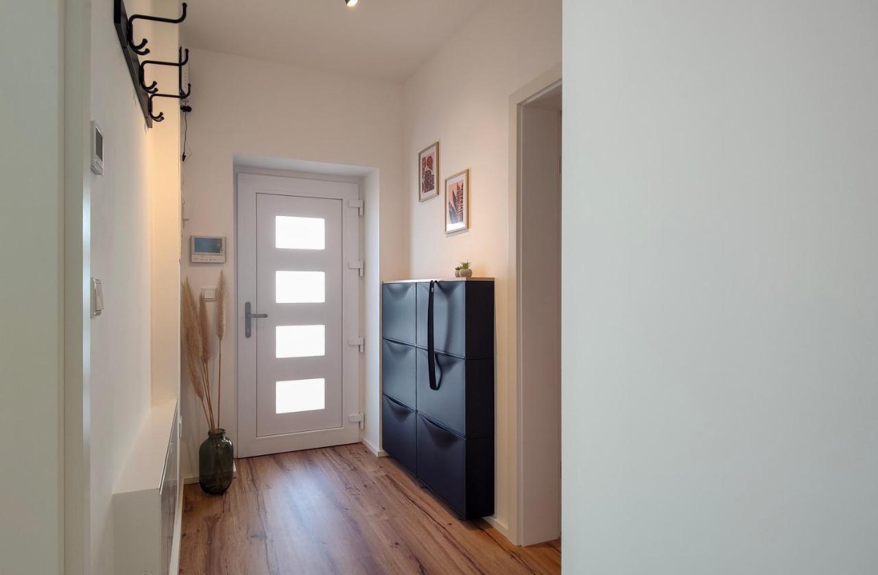 Hygge Home - Mit Garten Und Stellplatz Fuer Feriengaeste-, Monteure / Netflix / 10 Min. Zur Sinsheim Therme Und Zur Autobahn Extérieur photo