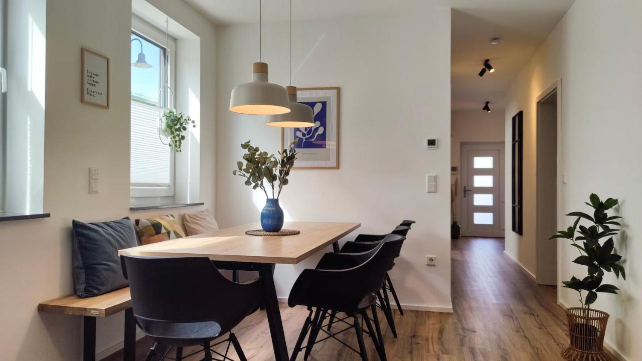 Hygge Home - Mit Garten Und Stellplatz Fuer Feriengaeste-, Monteure / Netflix / 10 Min. Zur Sinsheim Therme Und Zur Autobahn Extérieur photo